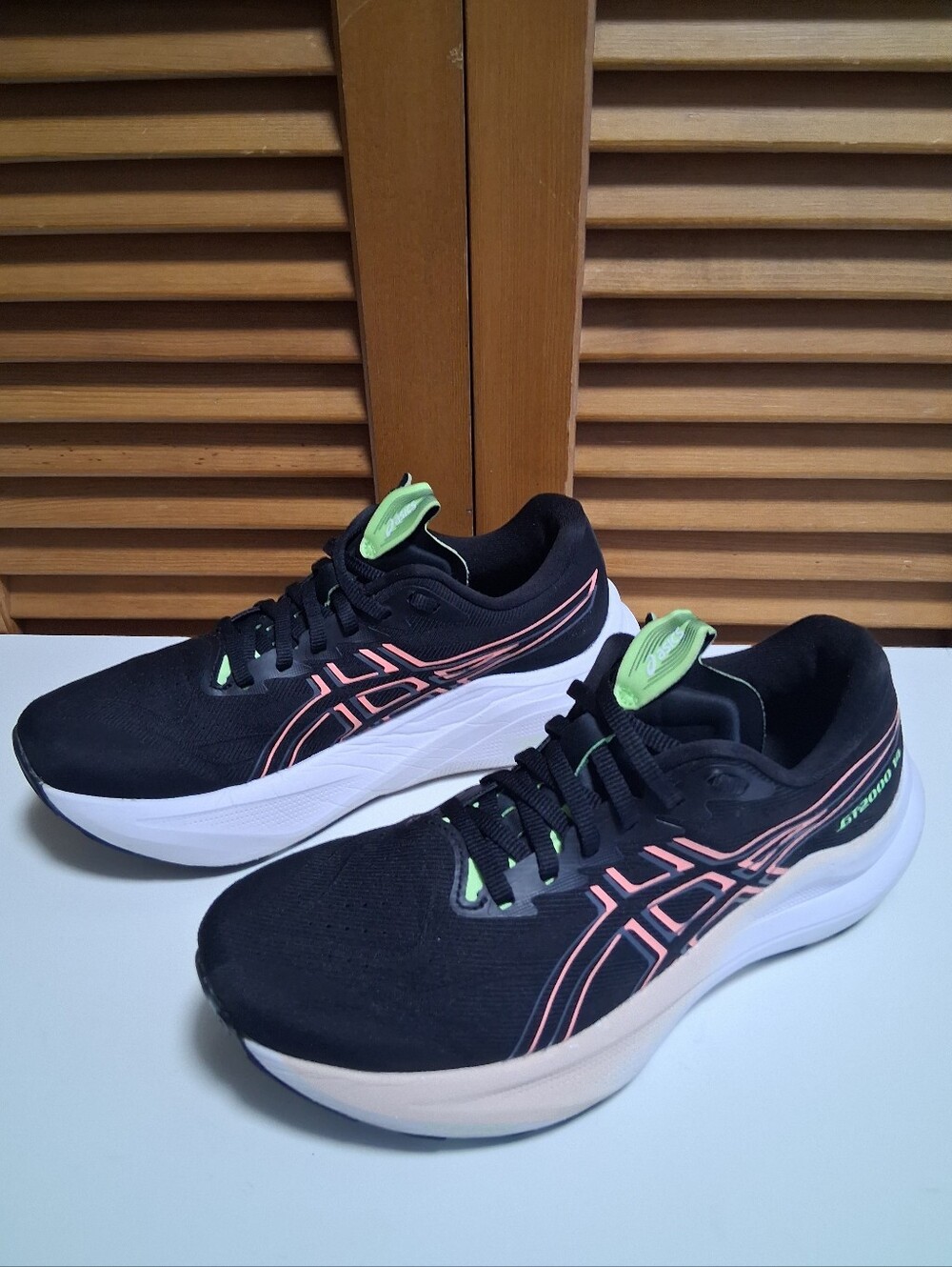 Asics GT-2000 14 Black/ Sun Coral Women's Running Shoe * Size: 7.5